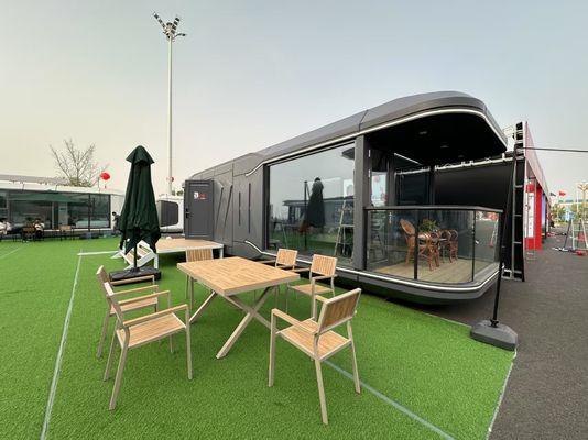 Buon prezzo Casa capsula spaziale modulare con telaio in alluminio e illuminazione a LED in linea