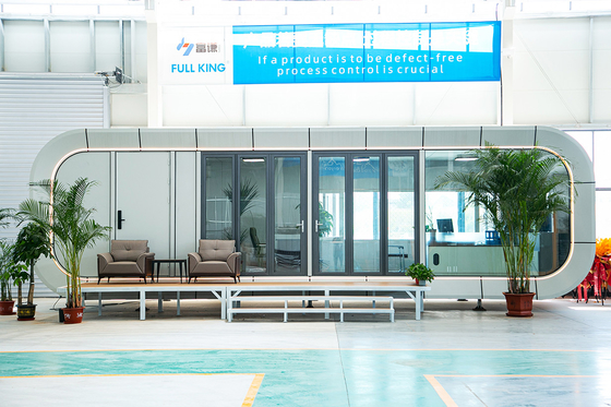 Giá tốt. Full-king Apple Cabin House là sự pha trộn hoàn hảo của sự thoải mái hiện đại. trực tuyến