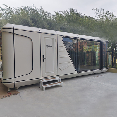Buen precio 12 KW Power Consumption Experience The Future Of Housing With Space Capsule House The Perfect Combination Of Style And Sustainability en línea