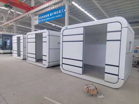 Buon prezzo Casa capsula spaziale personalizzata a forma di mela con telaio in acciaio galvanizzato e resistenza al vento a 10 gradi per aree panoramiche in linea